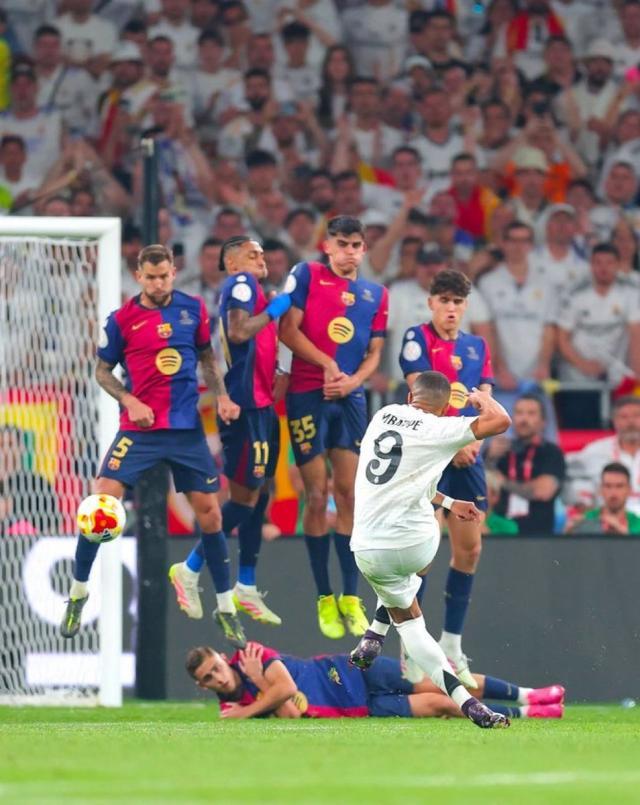 1745713136143014385.jpeg GpfyNYaWoAAEMzz.jpeg